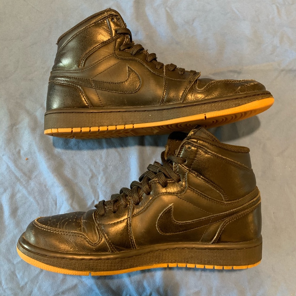 Air Jordan 1 retro high “Gum Bottom”